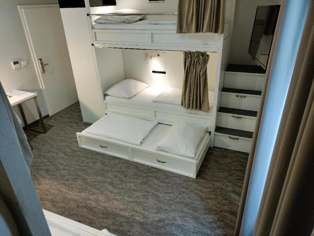 Downtown Boutique Hostel Zadar Zewnętrze zdjęcie